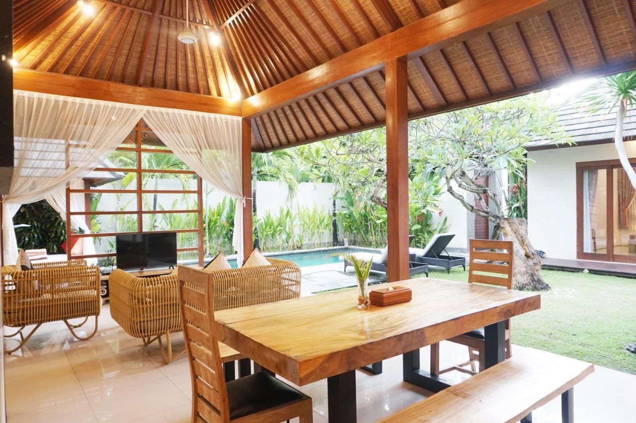 Nil Villa Seminyak Bagian luar foto
