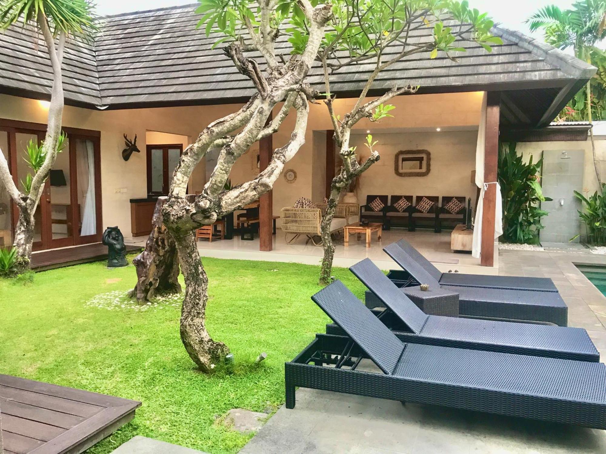 Nil Villa Seminyak Bagian luar foto