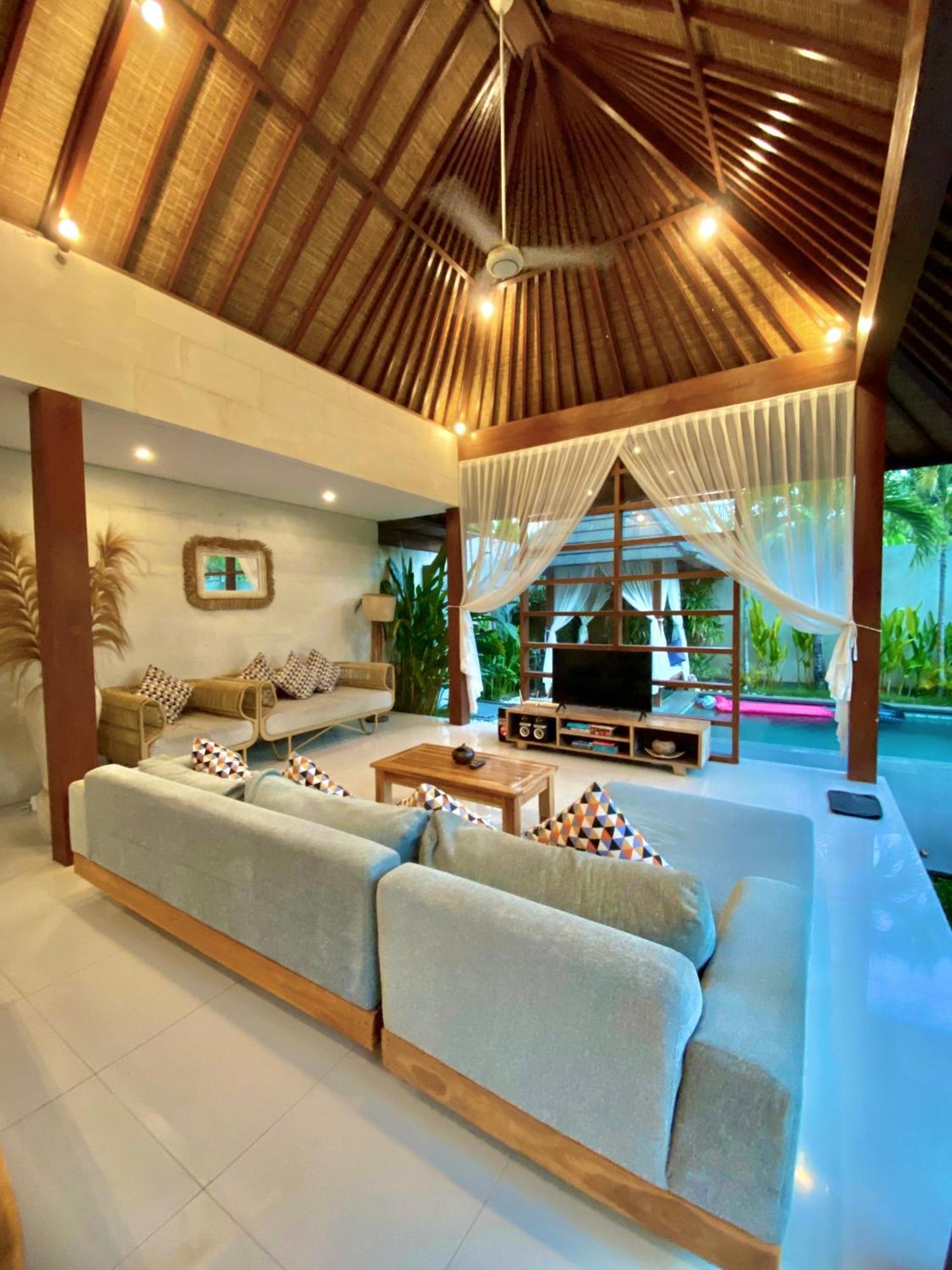 Nil Villa Seminyak Bagian luar foto