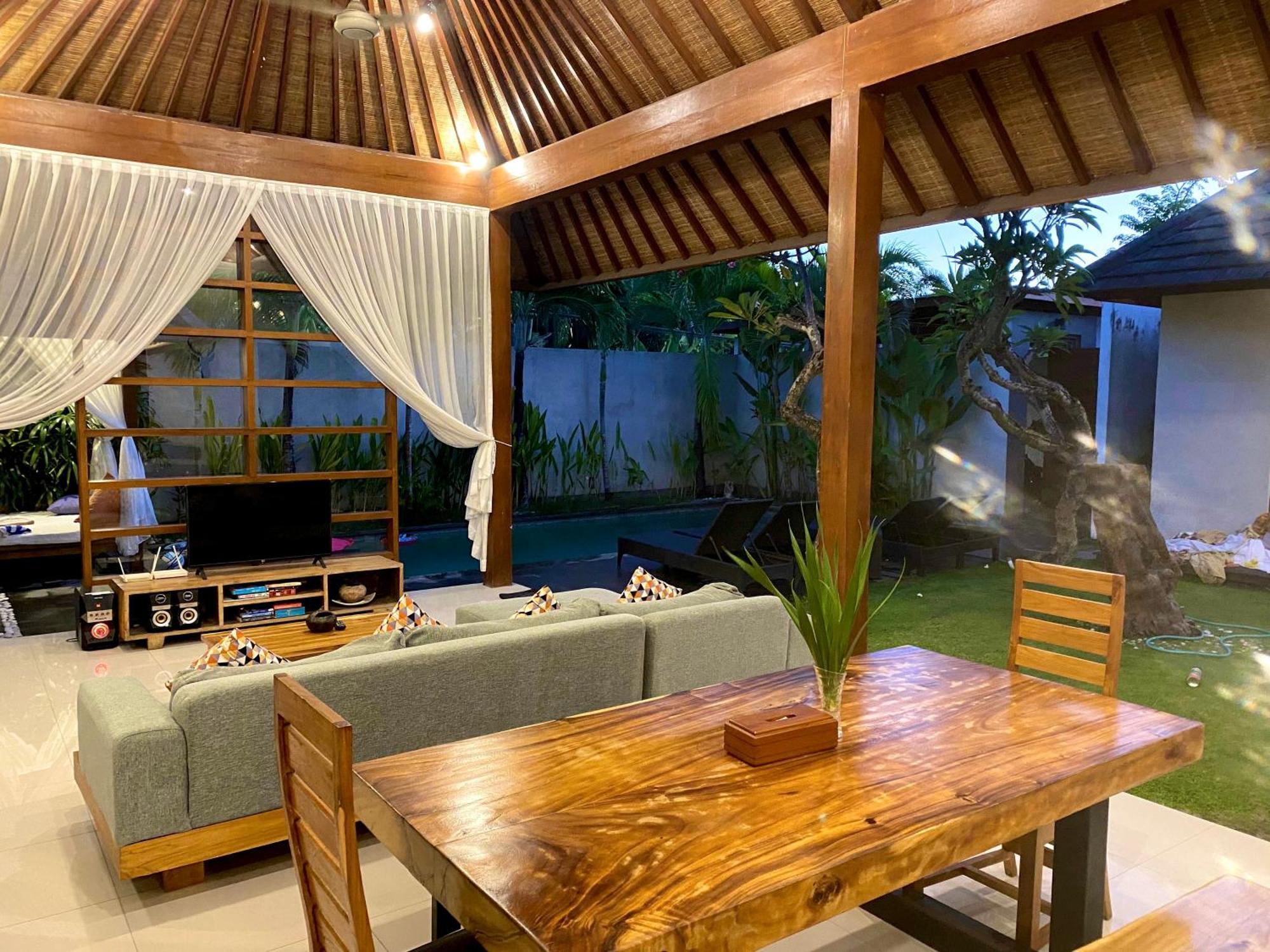 Nil Villa Seminyak Bagian luar foto