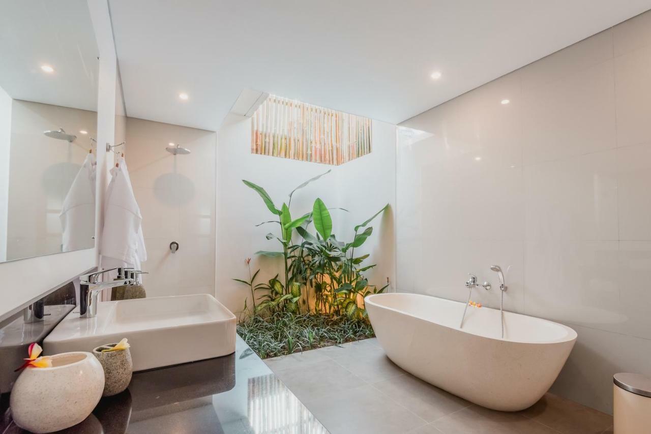 Nil Villa Seminyak Bagian luar foto