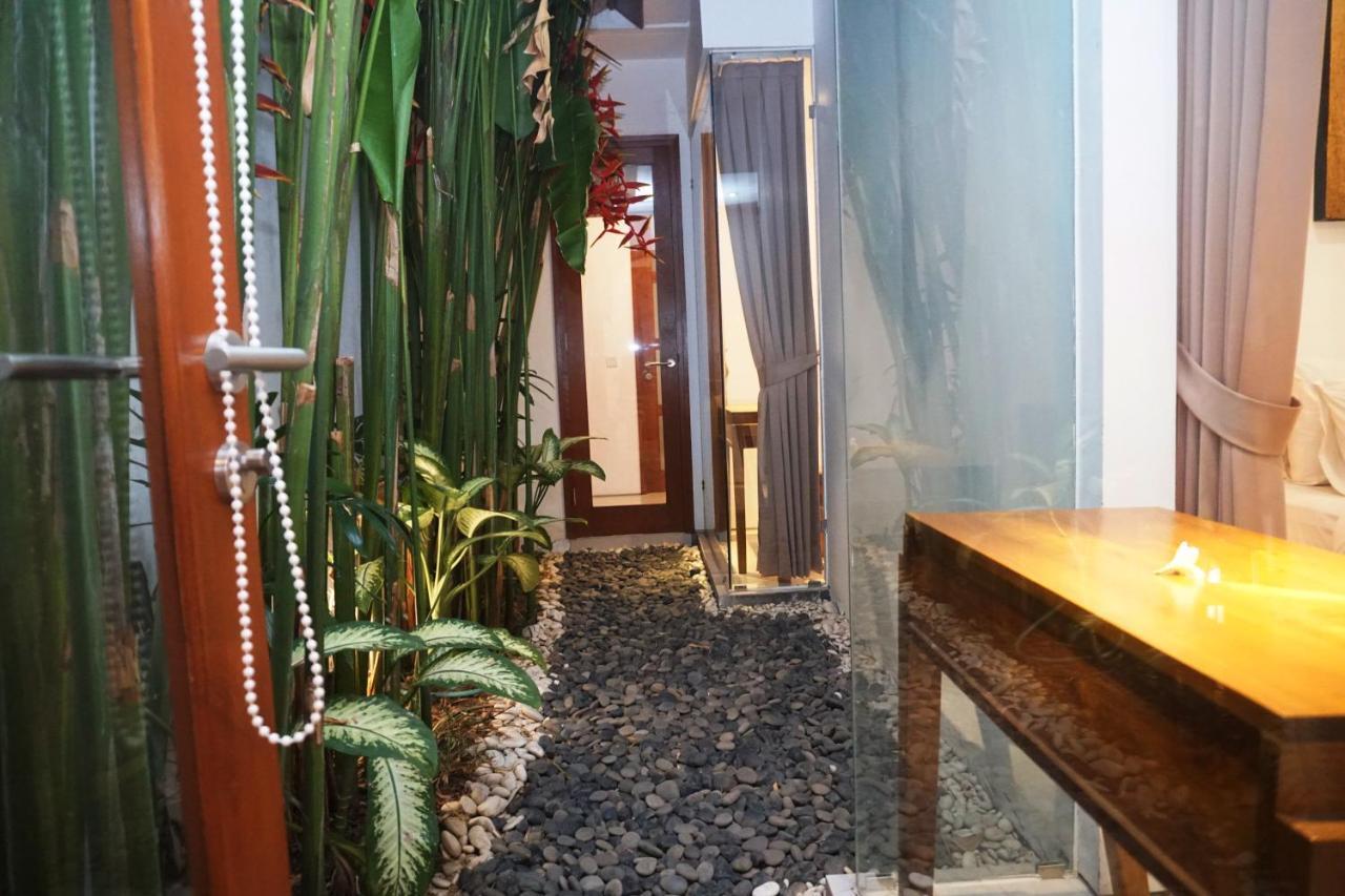 Nil Villa Seminyak Bagian luar foto